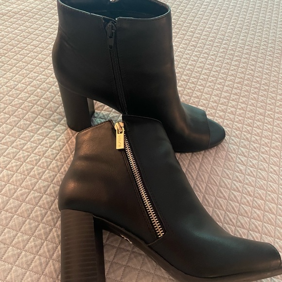 Open Toe Booties - Picture 3 of 3